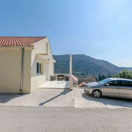 Kikilly * Zaton (Dubrovnik-Neretva)