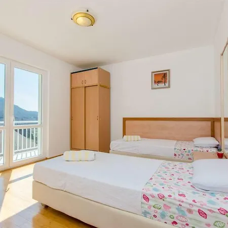 Kikilly * Zaton (Dubrovnik-Neretva)